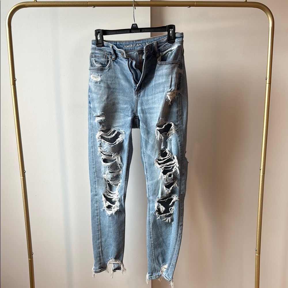 American Eagle Outfitters Light Blue Denim Jeans